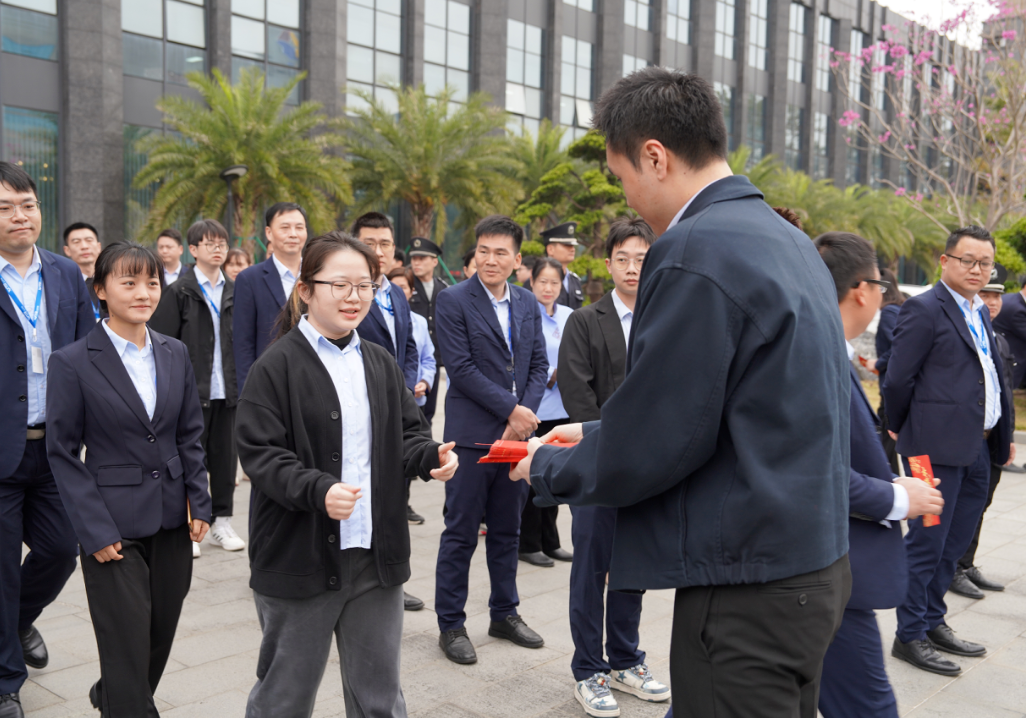 1738911015912224.png image.png